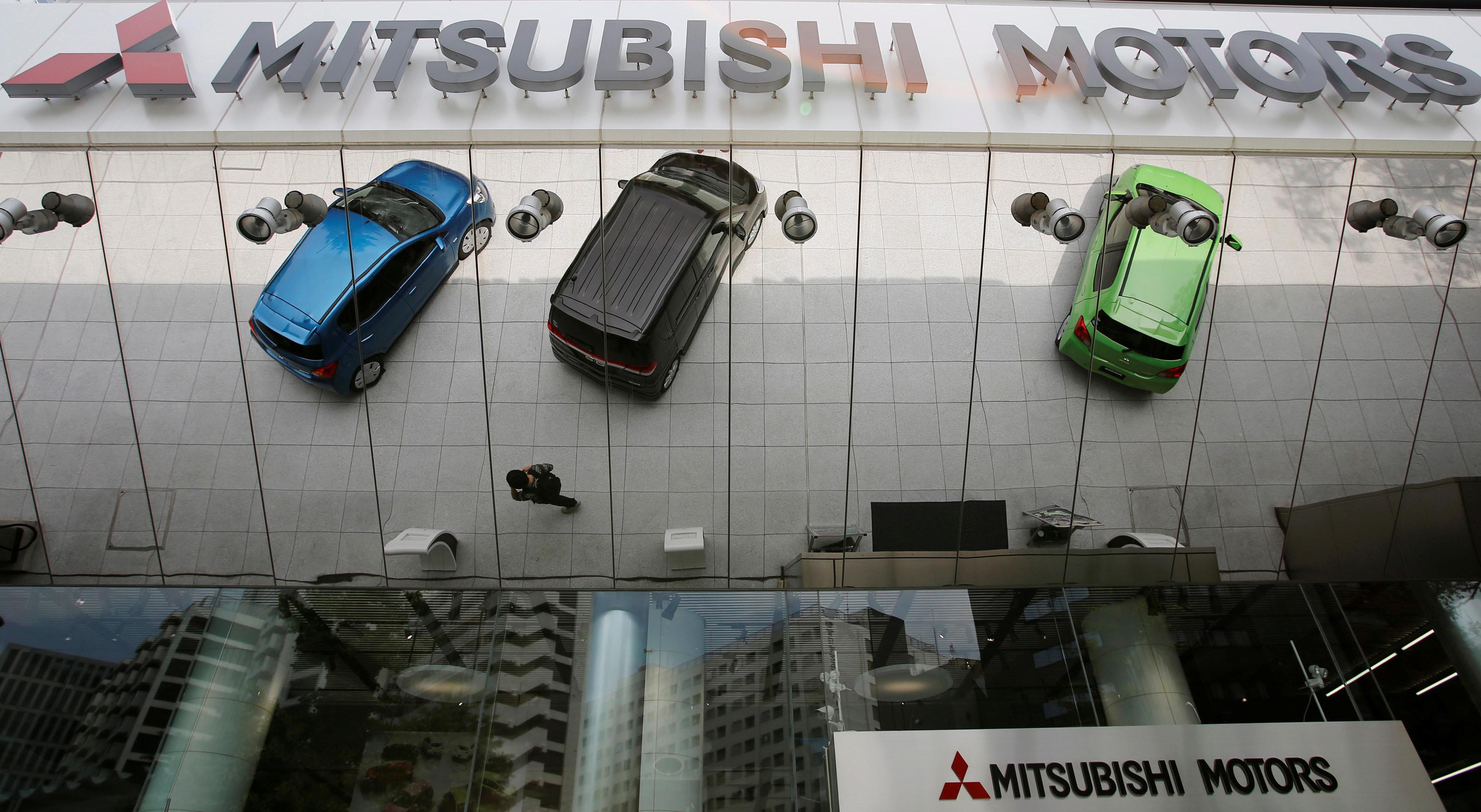 Nissan to acquire stake in Mitsubishi Motors for nearly Rs 12,000 crore