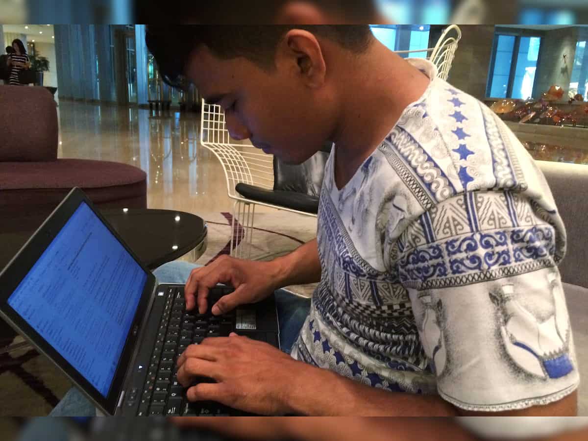 Boost teens&#039; ability to cope with online risk;