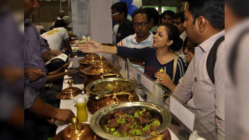 Fast food chains face worthy competitor in India – a chatwala
