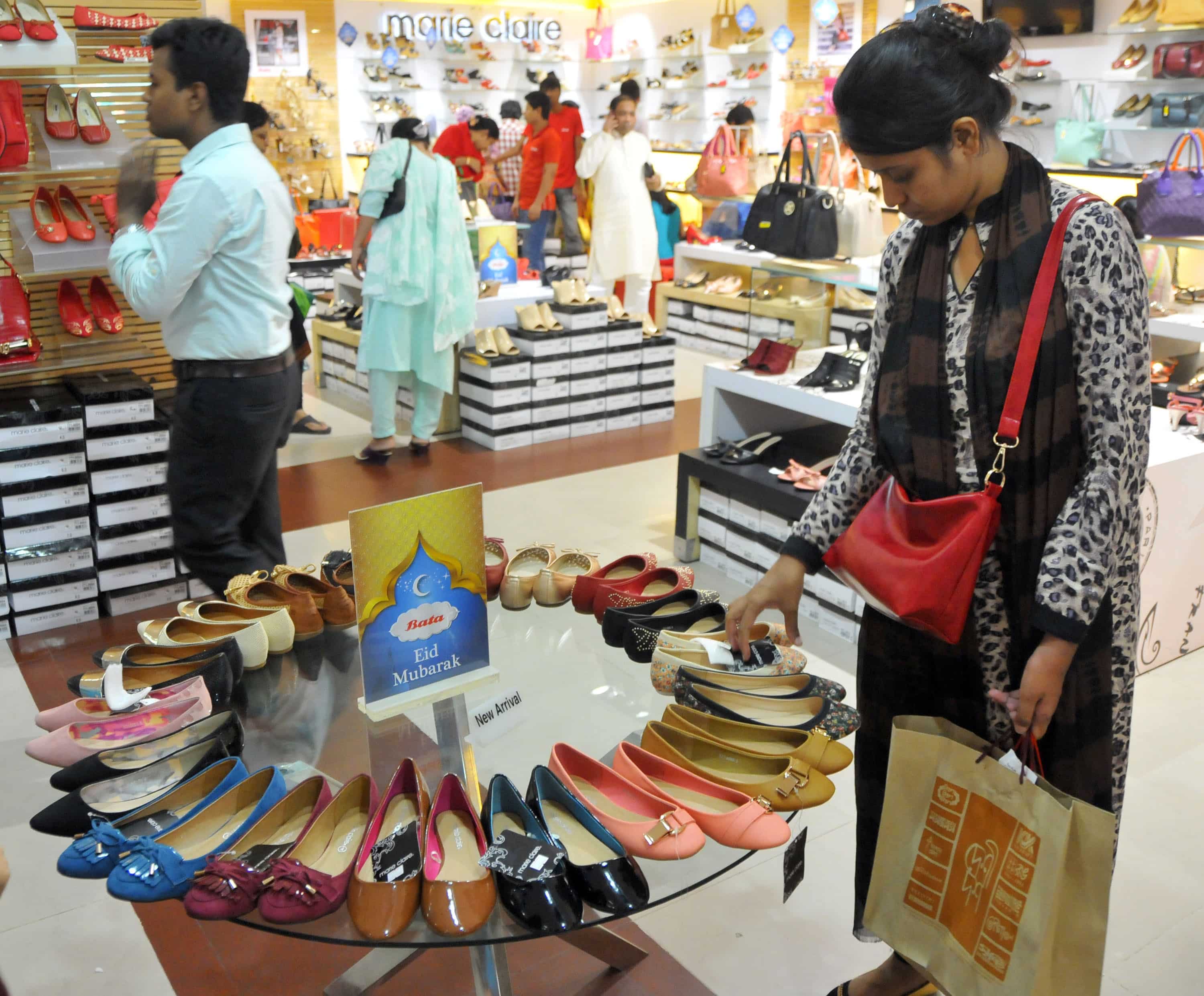Branded clothes market to double in India in five years Zee Business