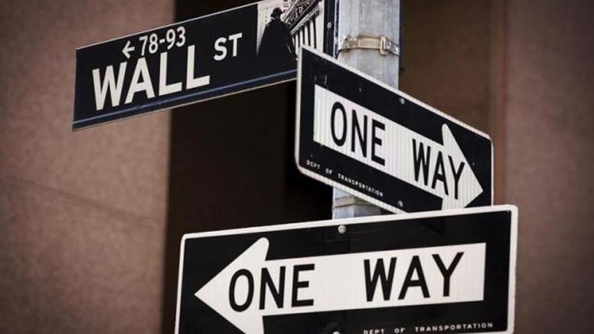 Revenues of world's 12 largest investment banks down 25% in Q1: Survey