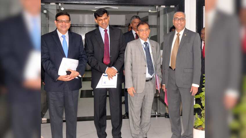 Are Jan Dhan Yojna bank accounts creating more Manmohan Singhs? 