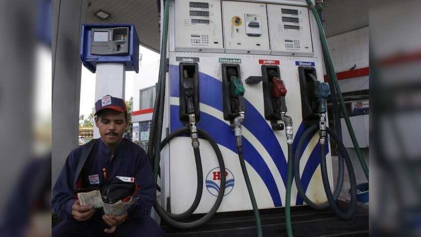 Hindustan Petroleum March-quarter net drops 28% to Rs 1,553 crore