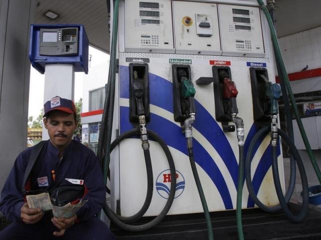 Hindustan Petroleum March-quarter net drops 28% to Rs 1,553 crore