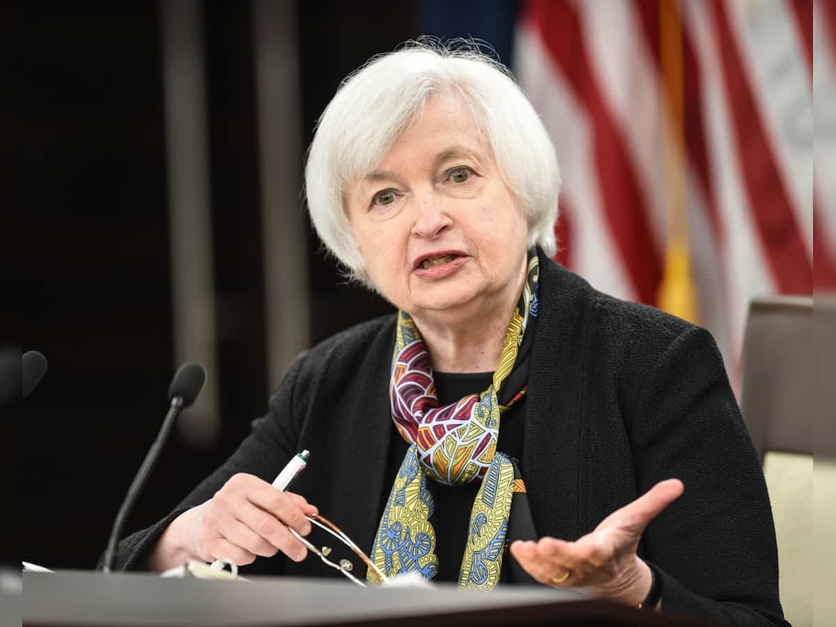 Janet Yellen hints at interest rate hike in