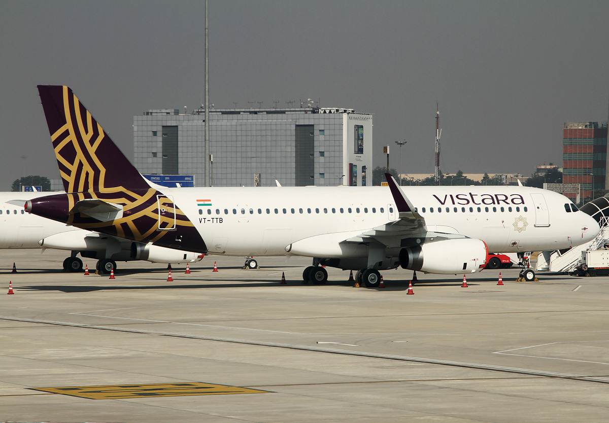 Vistara awaits clarity on 5/20 rule: CEO Phee Teik Yeoh