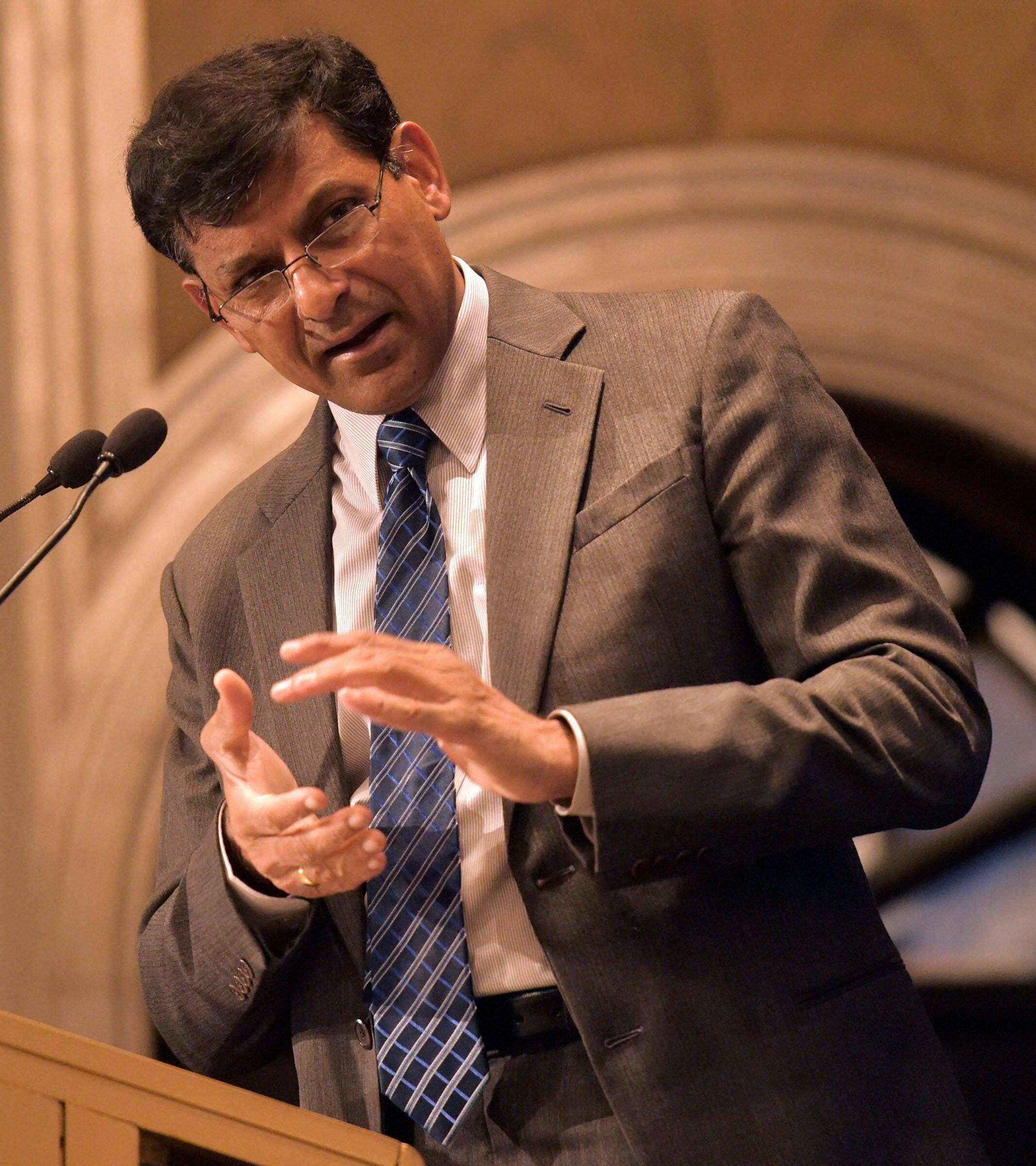 Robots are taking over job market; middle class anxious: Raghuram Rajan