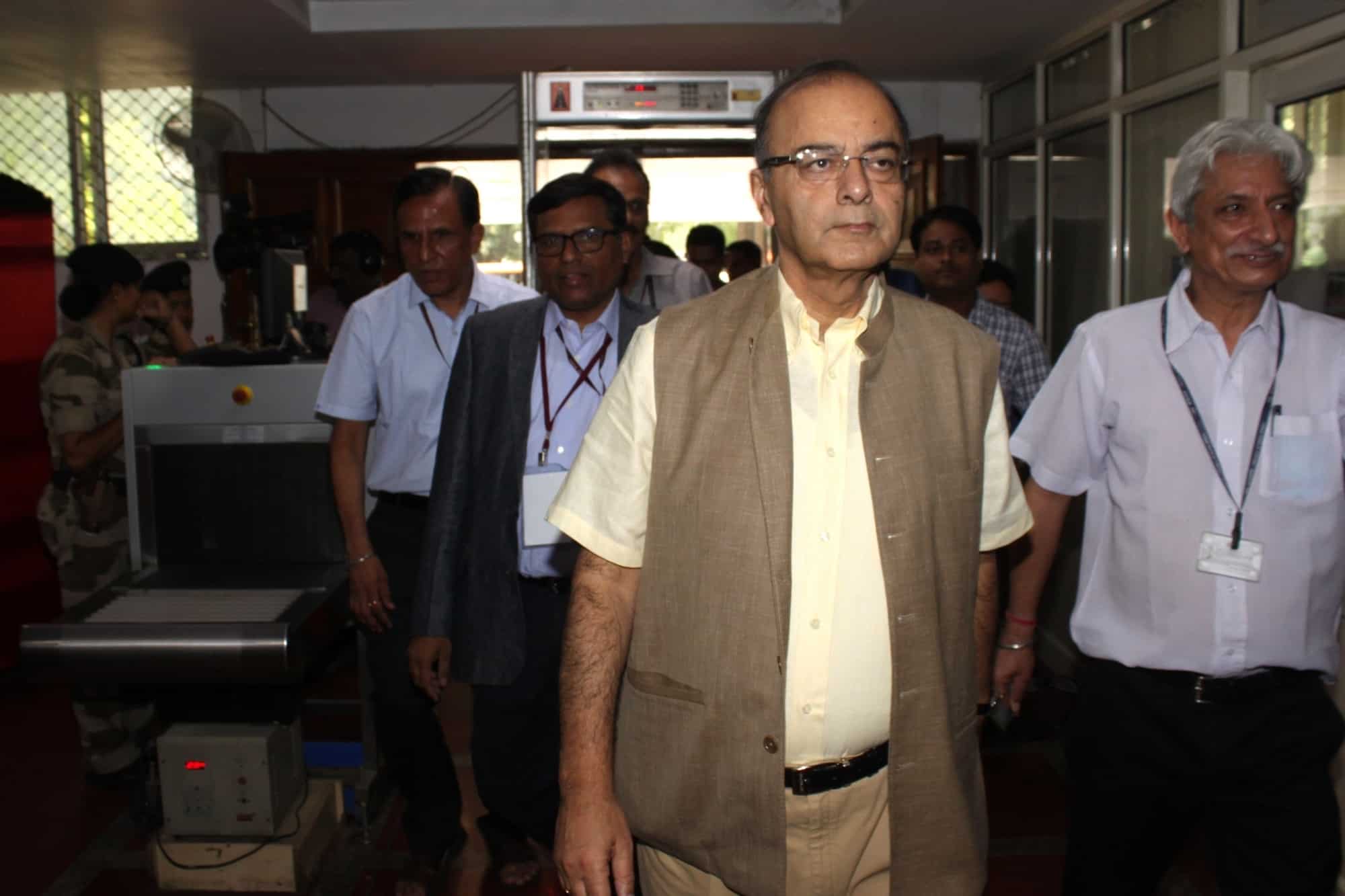 GST model: FM Arun Jaitley, 22 state finance ministers attend meet in Kolkata 