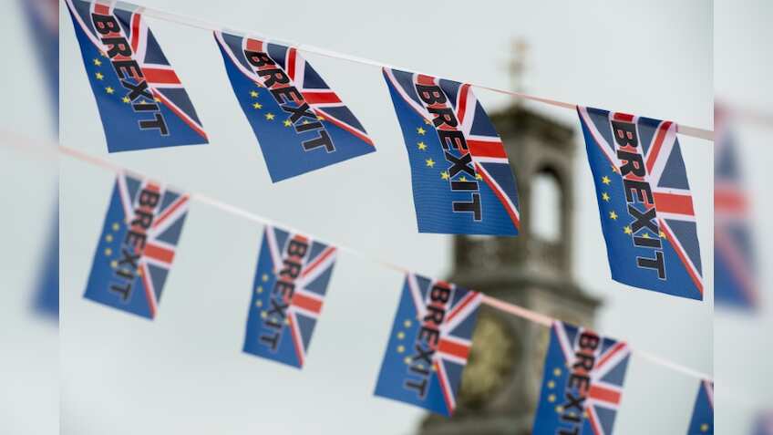 One week to EU vote, investors nervous as Brexit looms