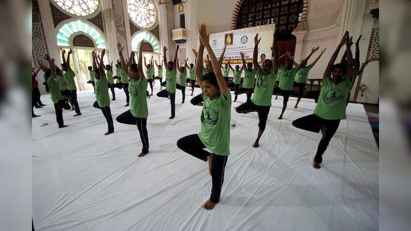 International Day of Yoga 2016: Here's how India will celebrate the day