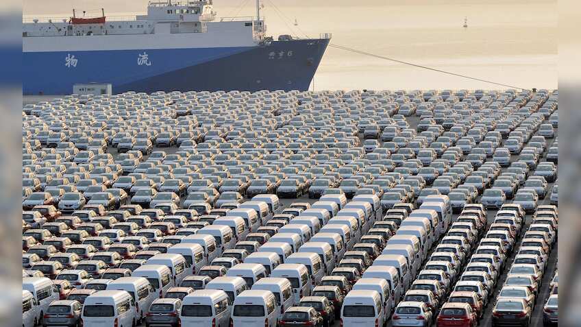 Japan records first trade deficit since start of 2016