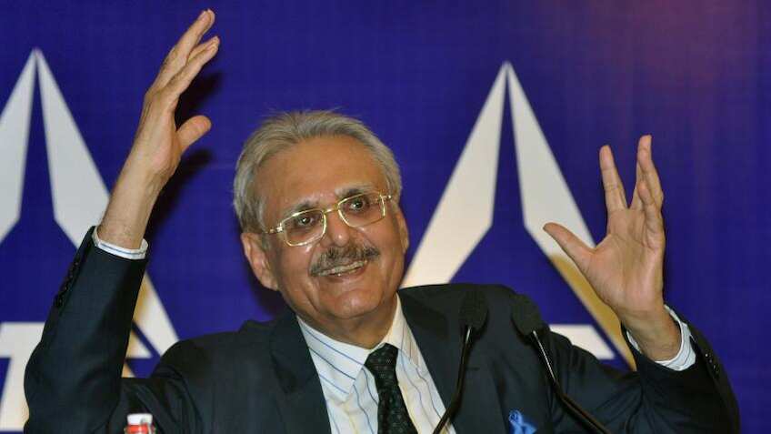 WATCH: Top 5 corporate stories this evening; From ITC's YC Deveshwar to Thomas Cook's Quess Corp IPO 