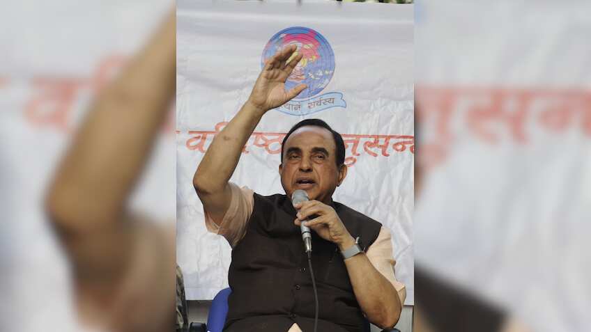 Now, Subramanian Swamy attacks Shaktikanta Das; FM Jaitley calls it "unfair and false"