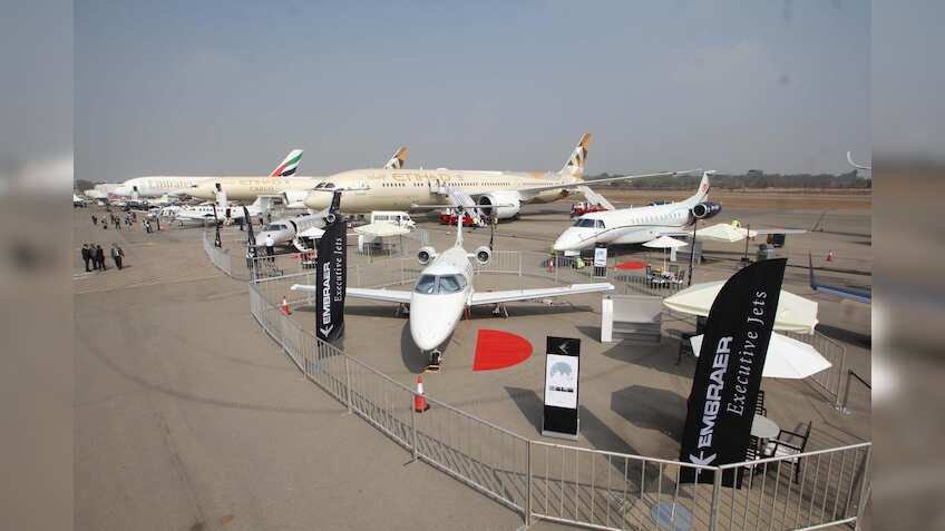 Oil marketing firms hike jet fuel prices by nearly 6%, cut non-subsidised LPG prices by Rs 11