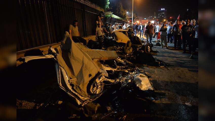 WATCH: Top 5 stories of the day; From coup attempt by Turkish military against Erdogan to PM Modi's meet with states CMs