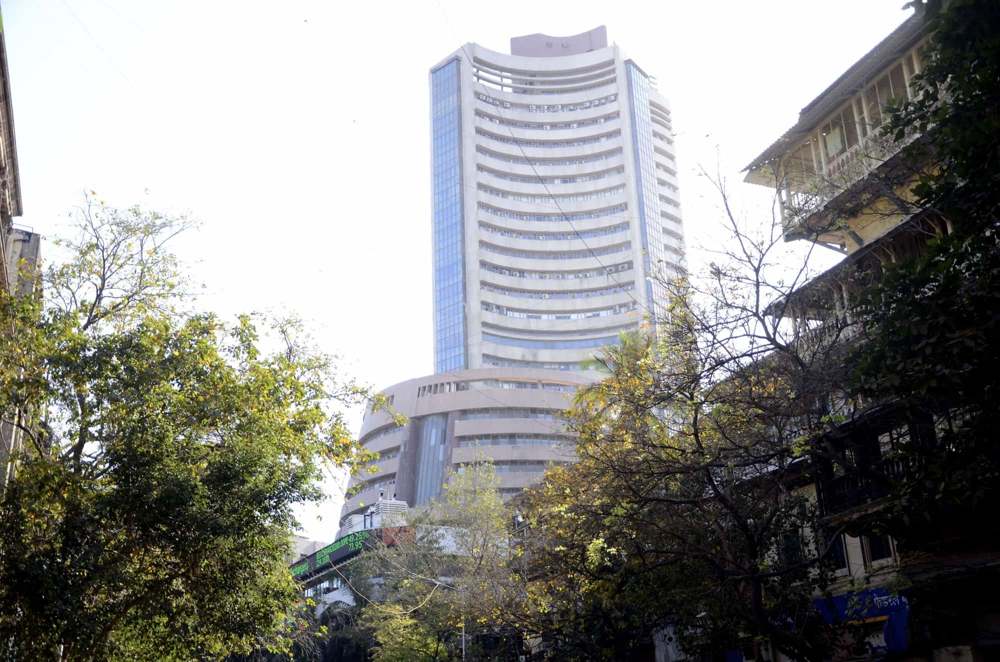 Watch top 5 market stories of the day; From Sensex ending down over 100 points to Flipkart asking non-performers to resign 