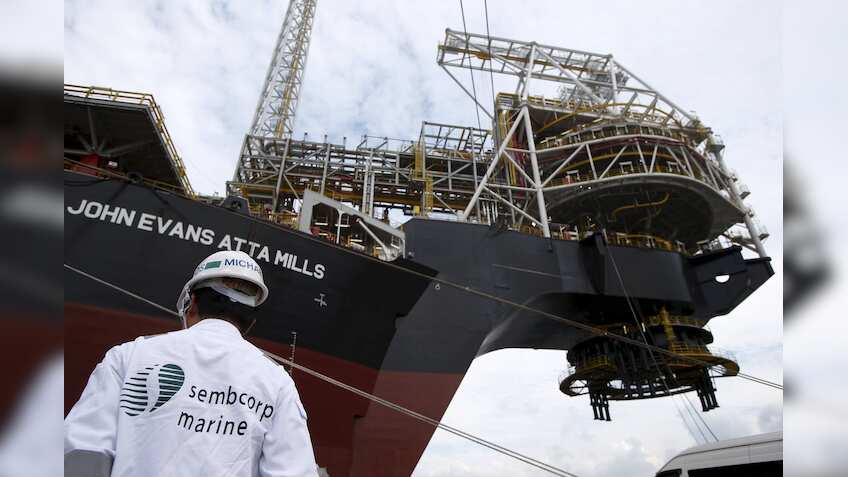 Oil falls on oversupply as calls for producer talks draw scepticism