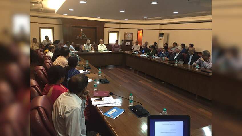 DGCA suspends 63 SpiceJet pilots for violating duty norms