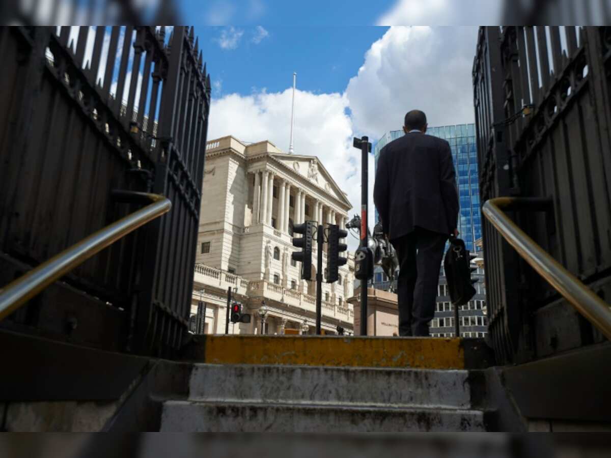 London open all hours as night tube service