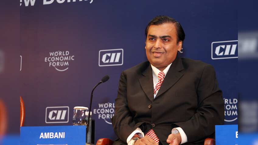 Mukesh Ambani announces launch of Reliance Jio