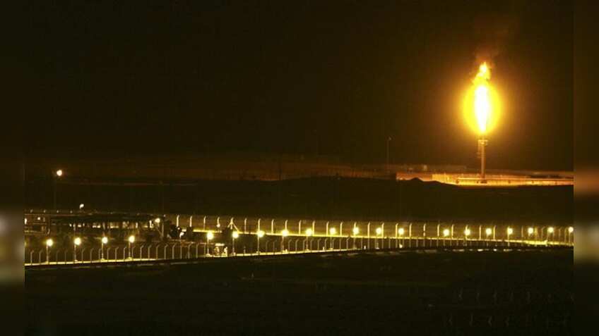 Oil up as Venezuela sees output deal, Libya suffers clashes