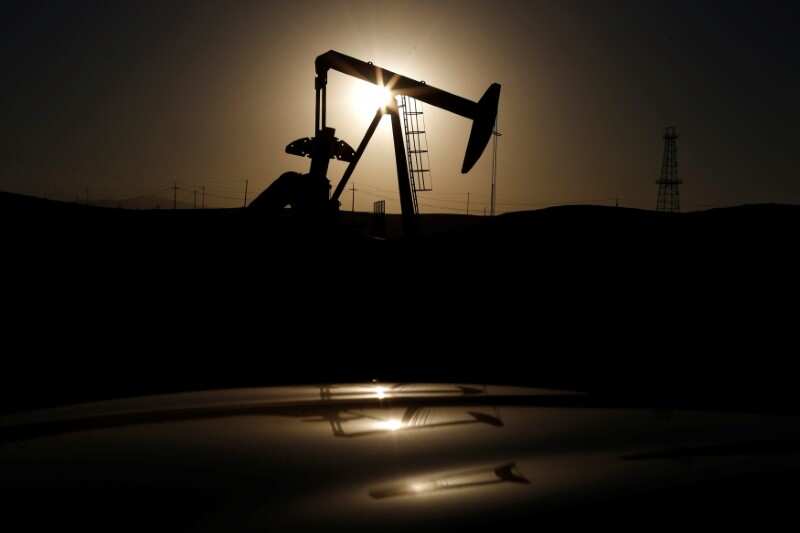 Oil prices rise on reported US crude stock draw, firm Japan import data