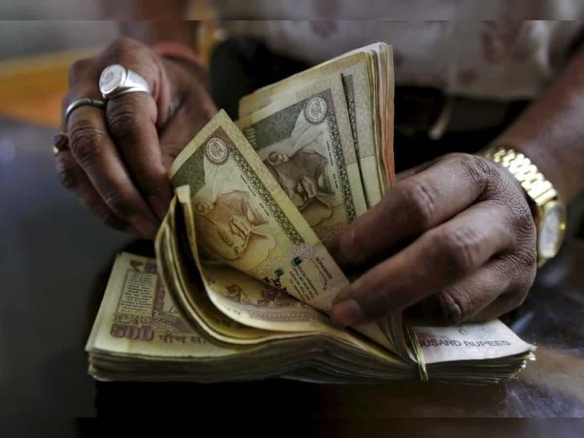 IRDAI imposes Rs 10 lakh penalty on SBI
