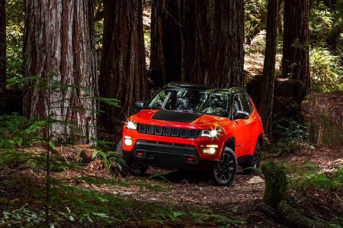 Fiat Chrysler to launch new Jeep Compass in 2017 in India