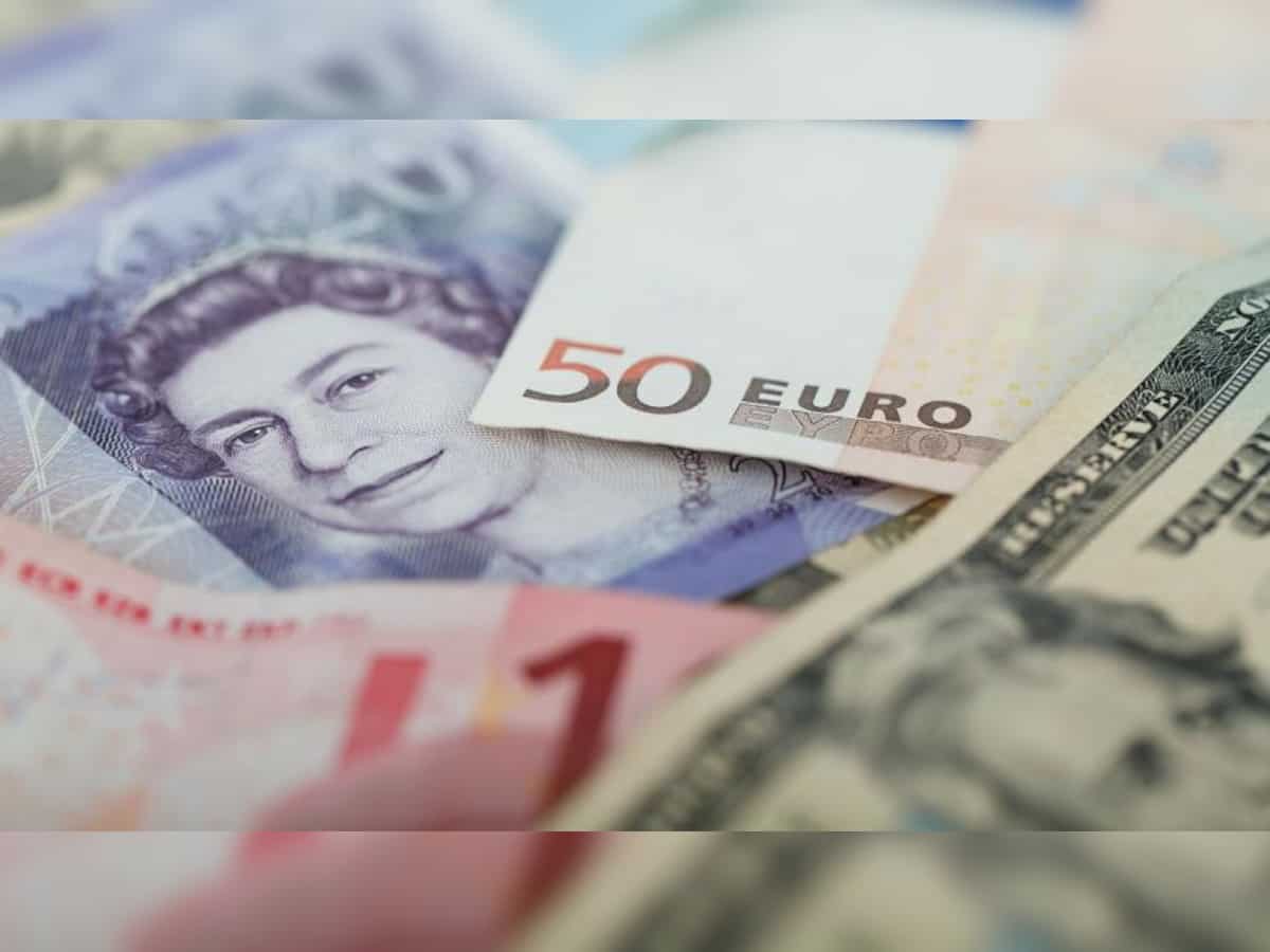 India&#039;s foreign exchange reserves over $371 billion