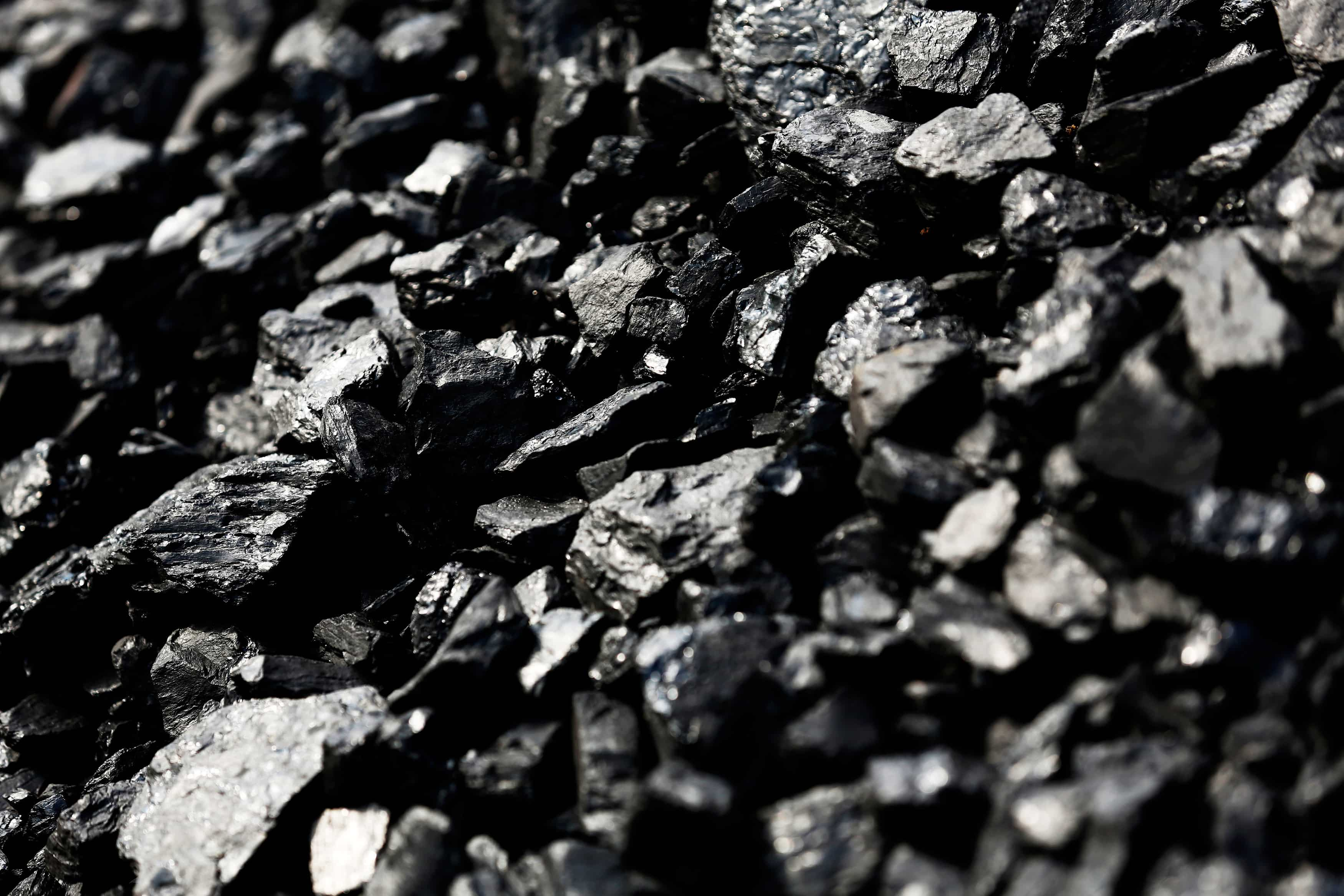 coking-coal-may-spoil-the-recovery-party-of-india-s-steelmakers-zee