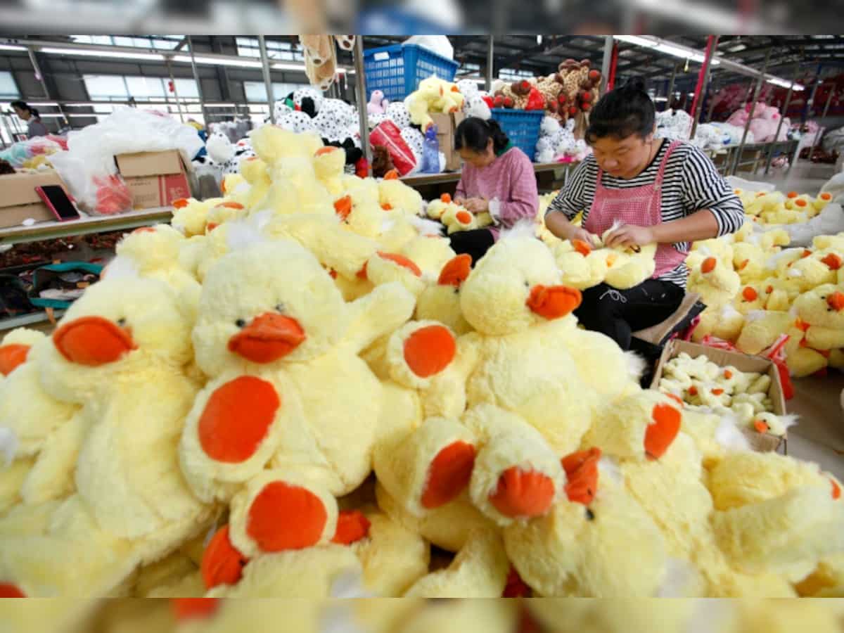 China&#039;s producer price index rises for 1st time