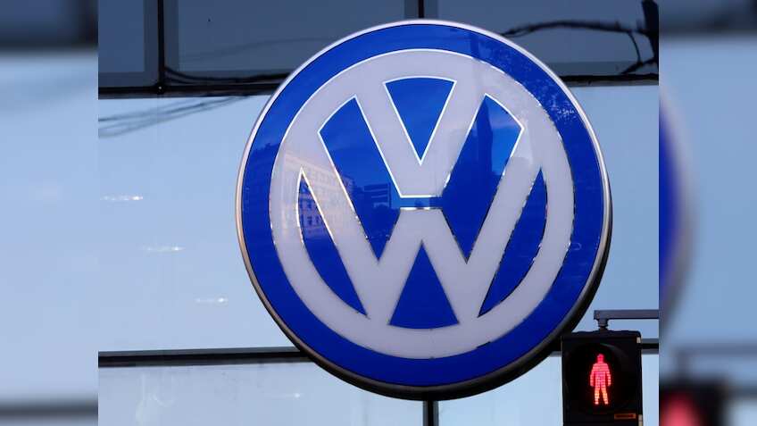 Volkswagen to pay $175 million to US lawyers suing over emissions