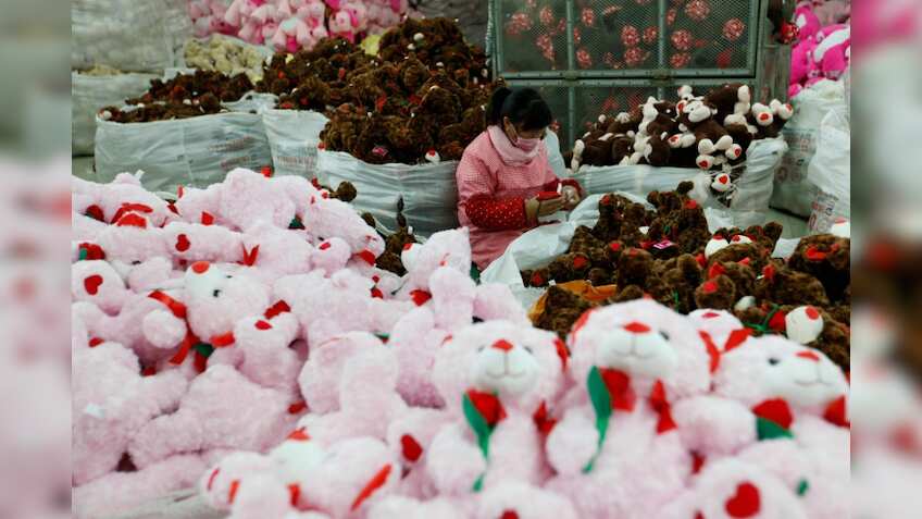 China's GDP growth stable at 6.7% in third quarter: Govt 