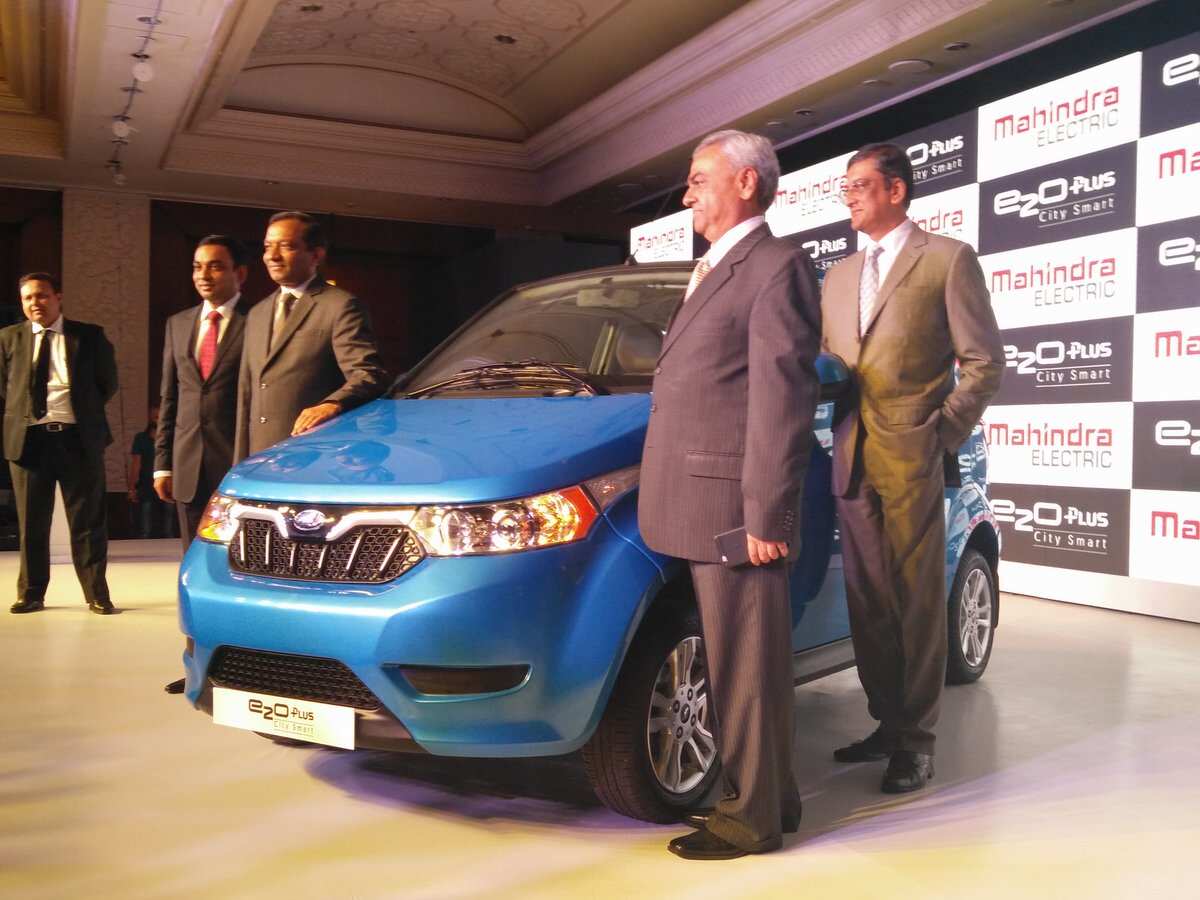Mahindra launches e20 Plus hatchback priced up to Rs 8.46 lakh