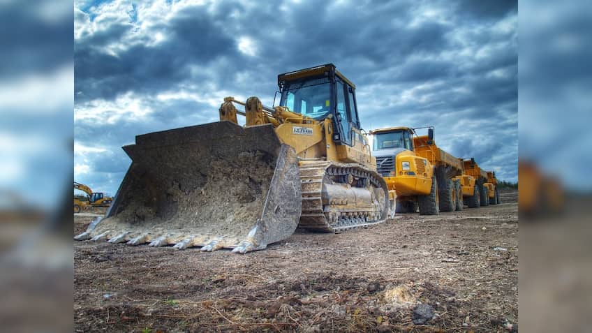 IMG on mines auction to take stock of clearances this week