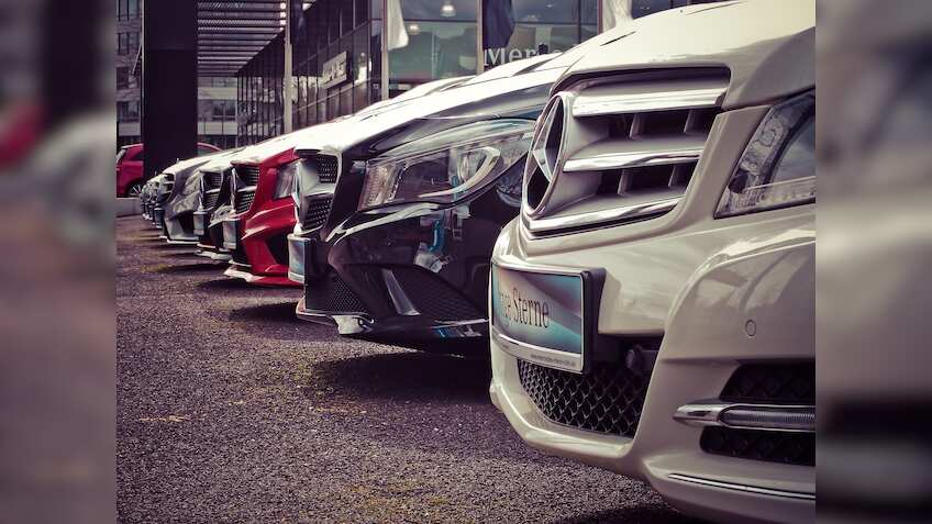 Car sales flopped during peak festive period in October?