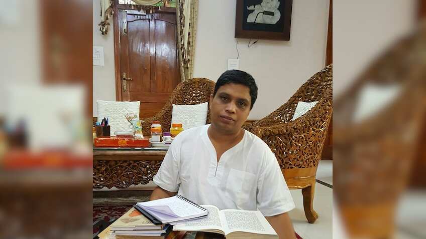 There should be minimum tax on ayurvedic products: Acharya Balkrishna 