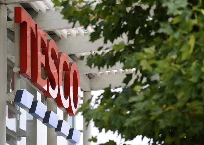 Raid on 20,000 Tesco Bank accounts fuels UK cybercrime fears