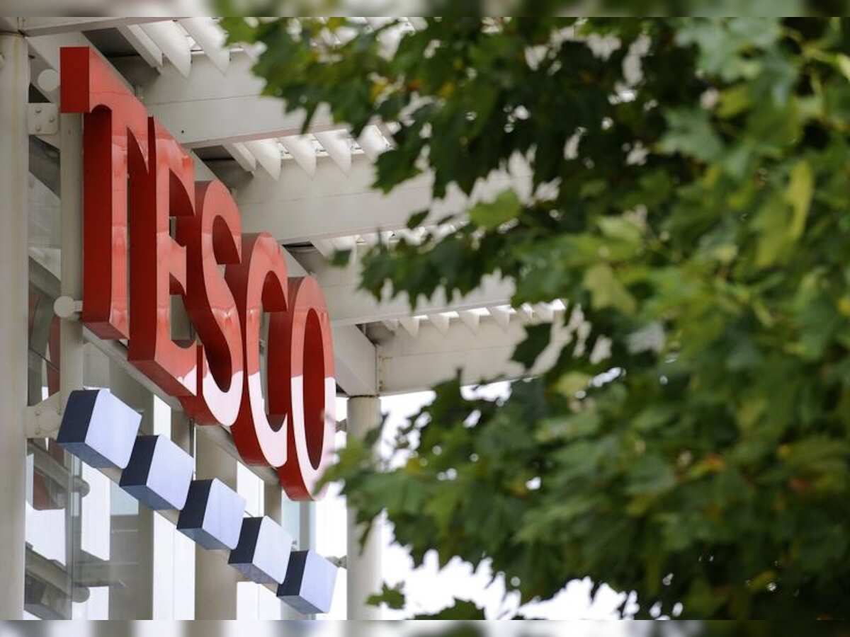 Raid on 20,000 Tesco Bank accounts fuels UK