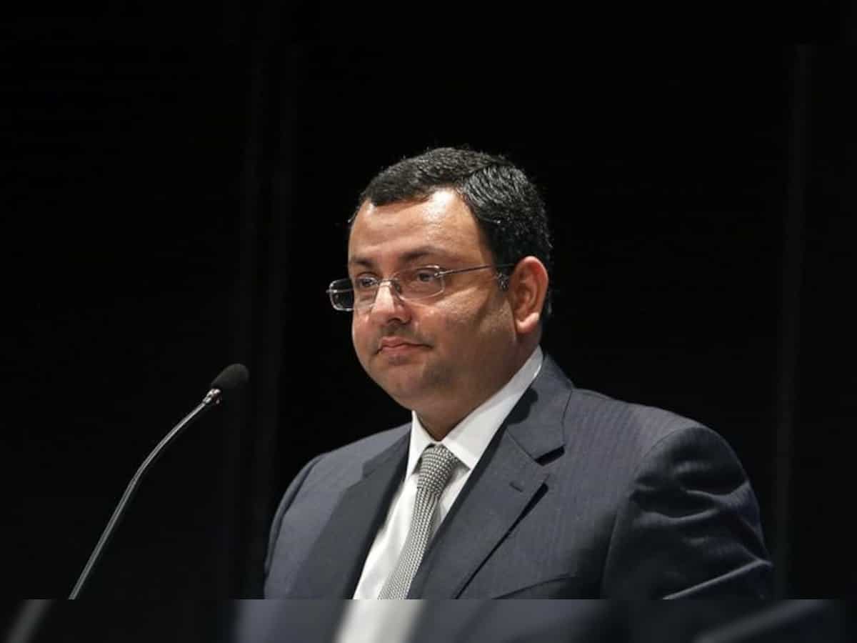 Tata removes Cyrus Mistry as TCS chairman; Ishaat