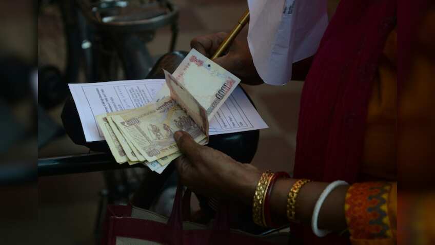 IMF supports India currency steps to fight corruption