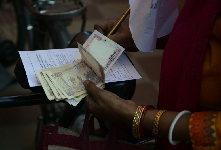 IMF supports India currency steps to fight corruption