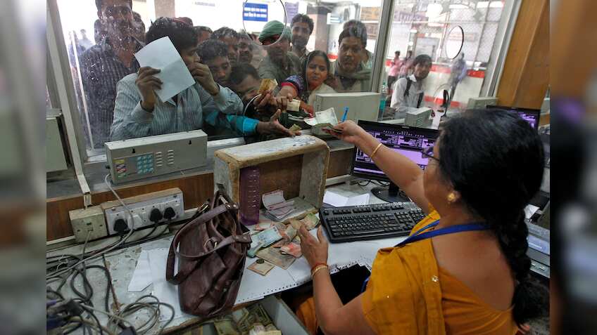 Booked railway tickets with old notes: Railways won't give you cash refunds