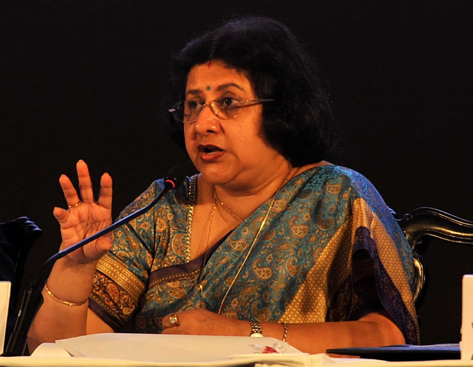 Demonetization aftermath: SBI records nearly Rs 40,000 crore cash deposits so far