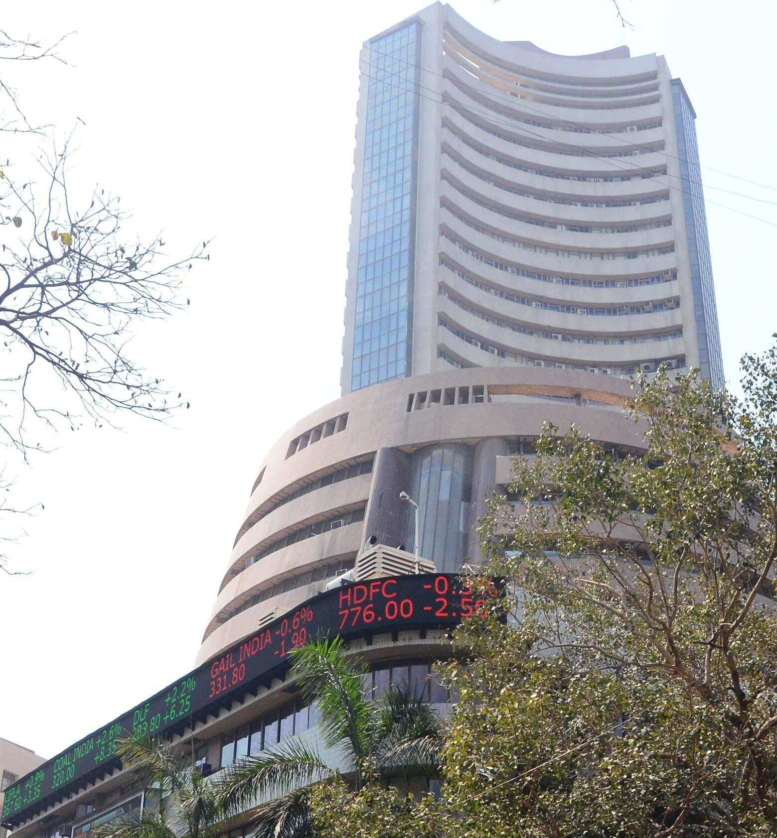 Key Indian equity market indices open flat
