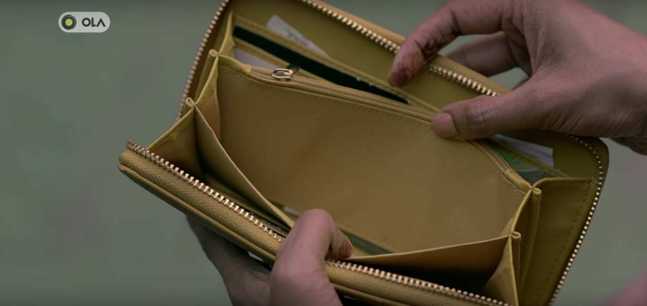 Brands go for cashless ads to attract cash-crunched consumers