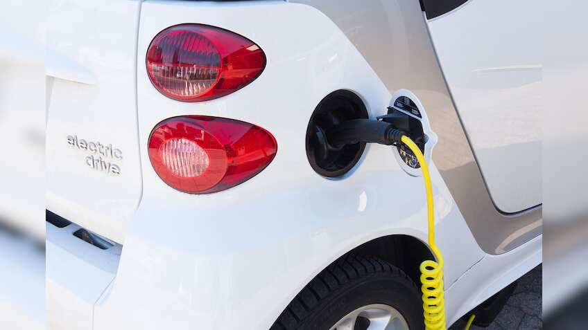Electric vehicle start-ups get charged up on $2 billion funding in 2016