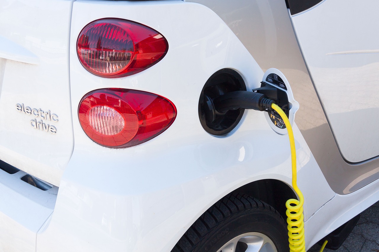 Electric vehicle start-ups get charged up on $2 billion funding in 2016