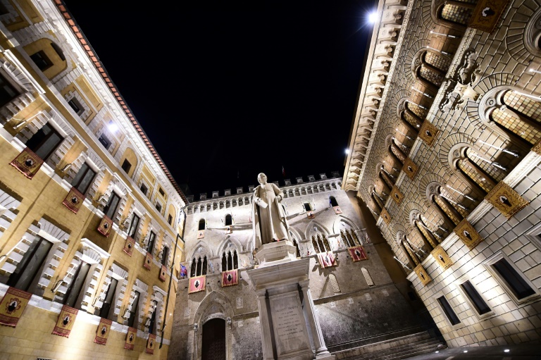 Shareholders of Italian bank BMPS approve rescue plan