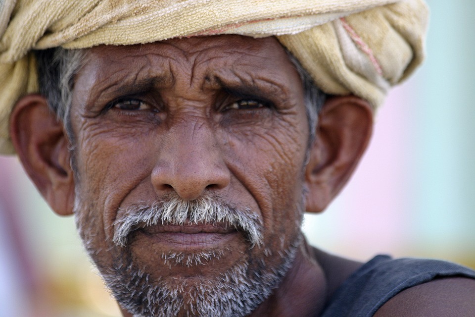 Indian farmers average monthly income just over Rs 6,400